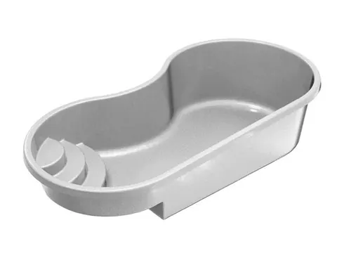 Latham Jamaica 10 fiberglass pool — official manufacturer image